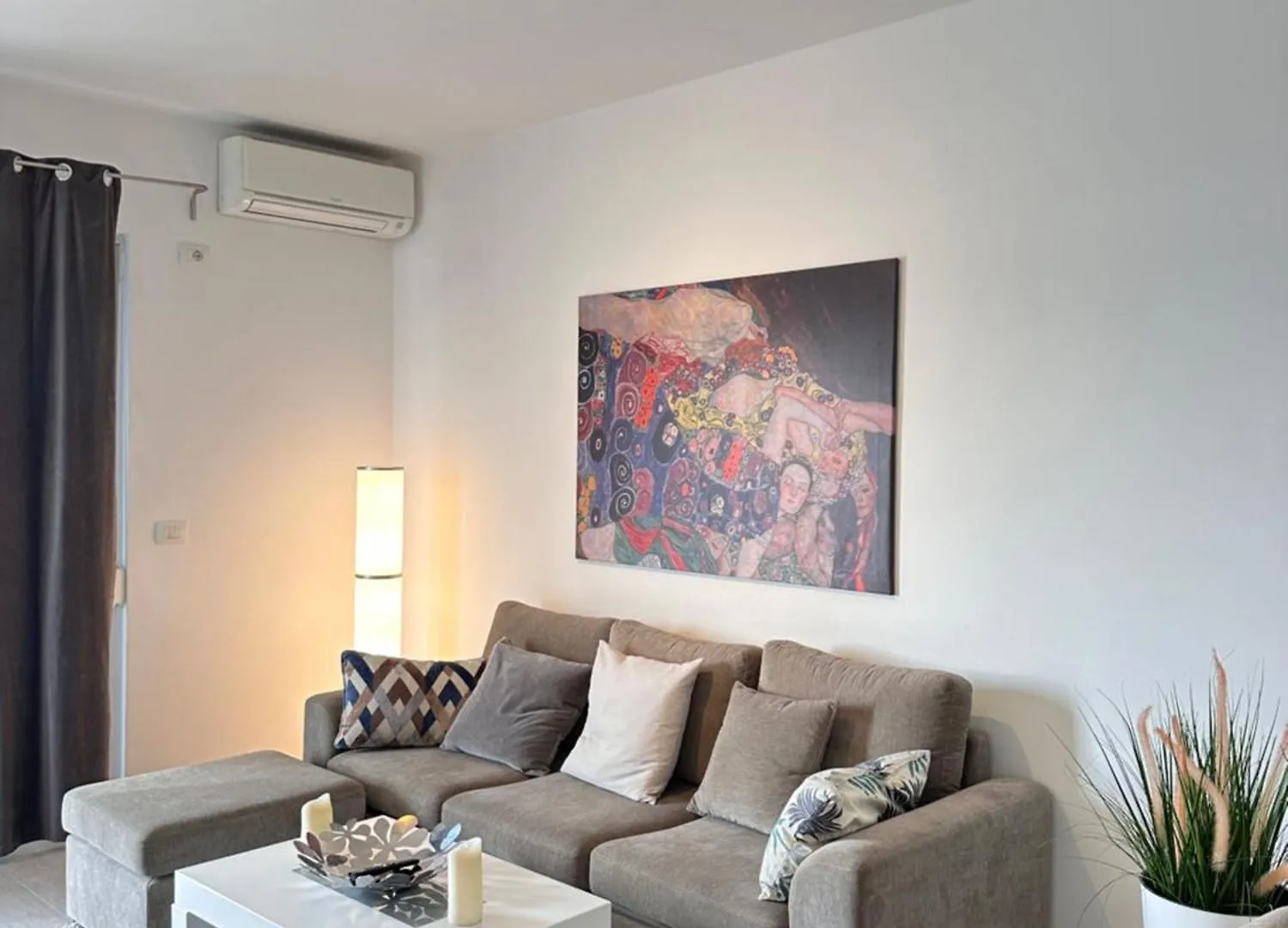Saranda Luxury View Apartment 0*, Sarandë