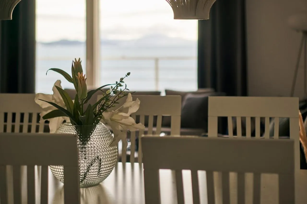 Saranda Luxury View Apartment